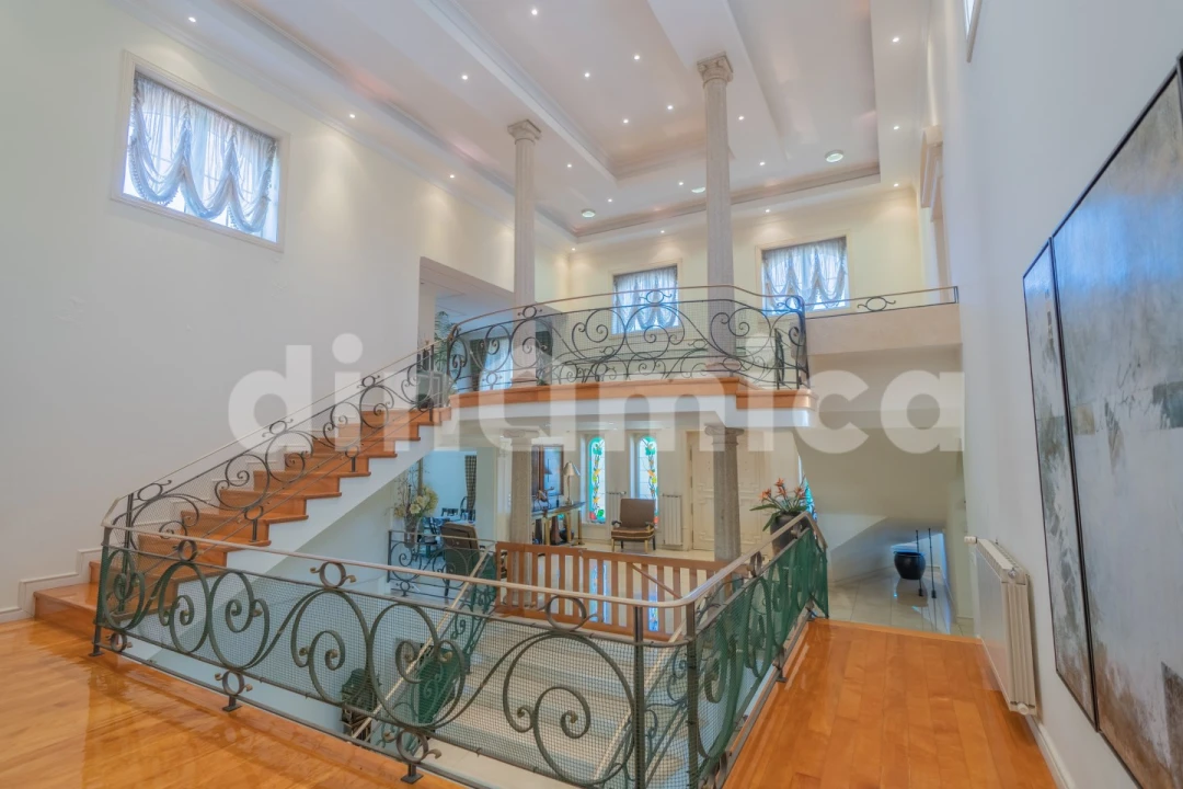 Moradia T5 para Venda em Gondifelos, Cavalões e Outiz Foto 49