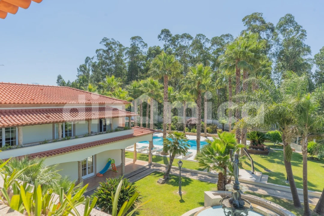 Moradia T5 para Venda em Gondifelos, Cavalões e Outiz Foto 63