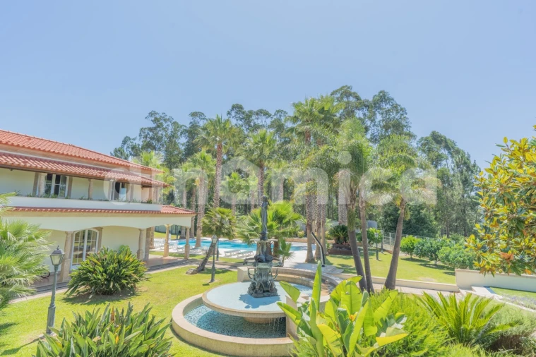 Moradia T5 para Venda em Gondifelos, Cavalões e Outiz Foto 19