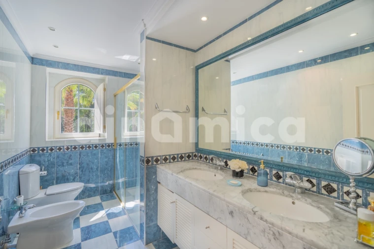 Moradia T5 para Venda em Gondifelos, Cavalões e Outiz Foto 43