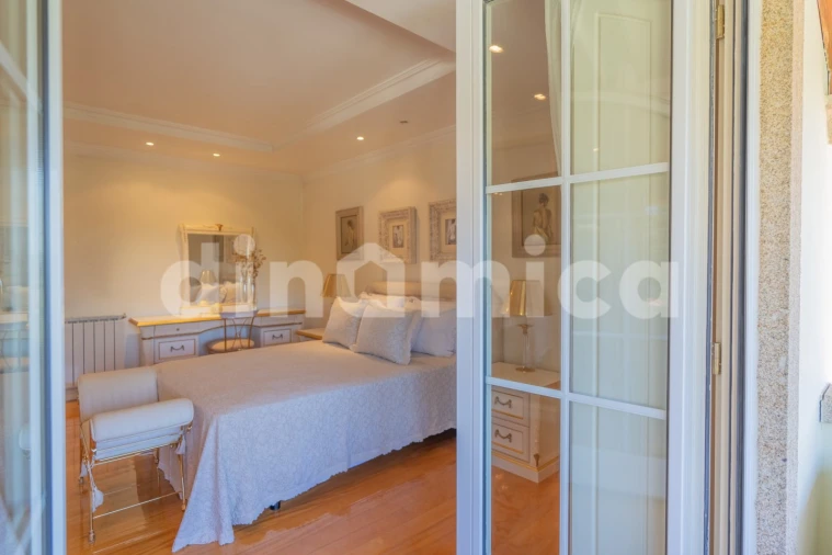 Moradia T5 para Venda em Gondifelos, Cavalões e Outiz Foto 48