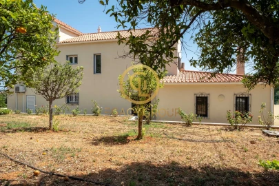 Moradia T5 para Venda em Loule (São Clemente)
