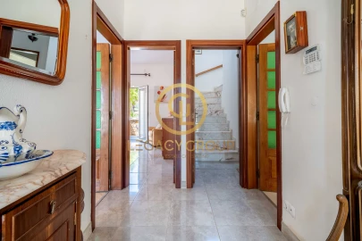 Moradia T5 para Venda em Loule (São Clemente)