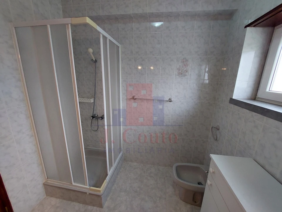 Moradia T4 para Venda em Bombarral e Vale Covo Foto 22