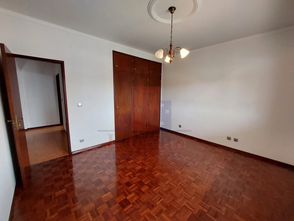 Moradia T4 para Venda em Bombarral e Vale Covo Foto 31