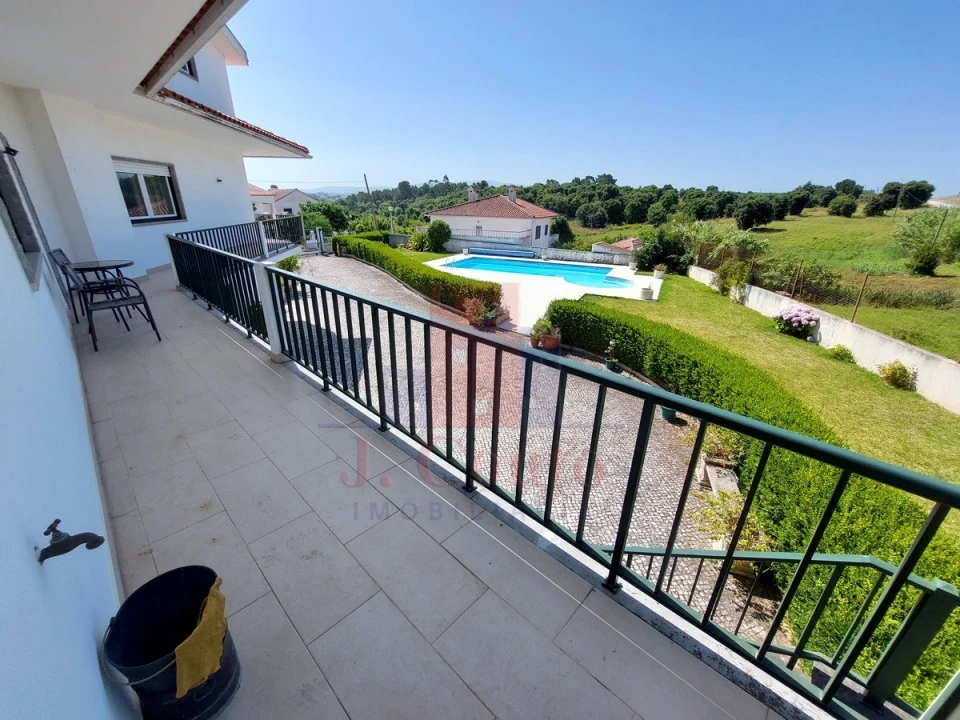 Moradia T4 para Venda em Bombarral e Vale Covo Foto 42