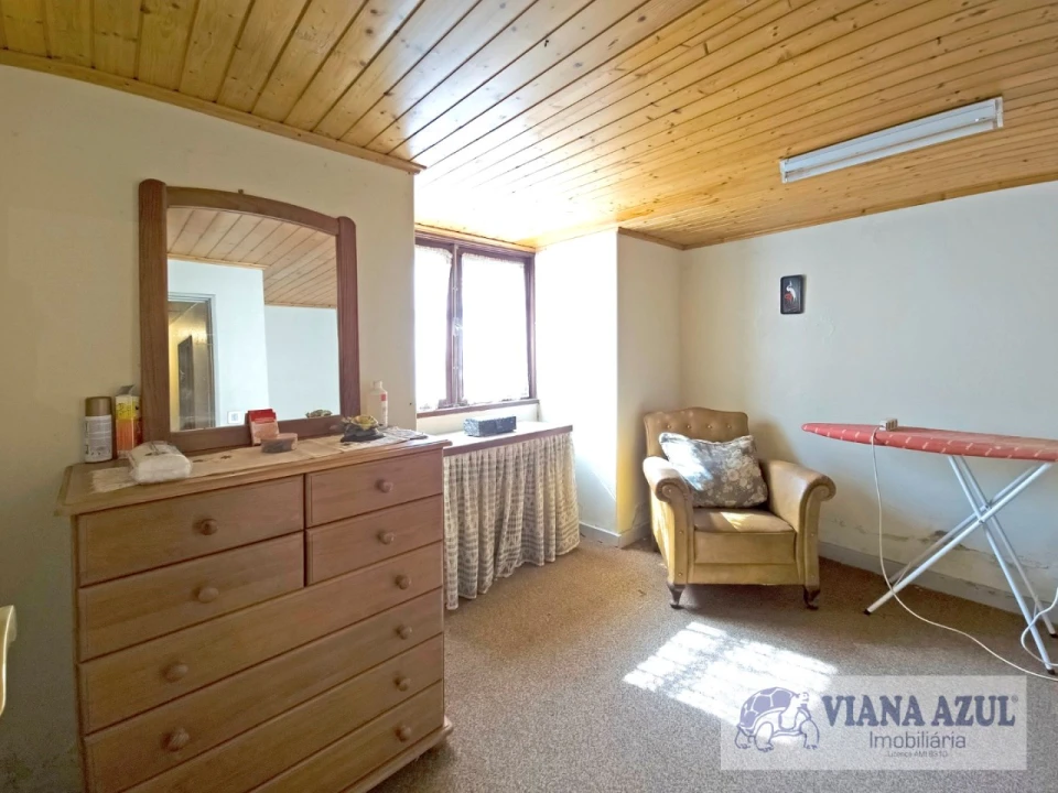 Moradia T4 para Venda em Santa Maria Maior e Monserrate e Meadela Foto 36