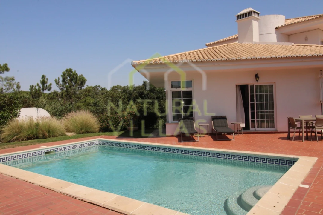 Moradia T4 para Venda em Almancil Foto 33