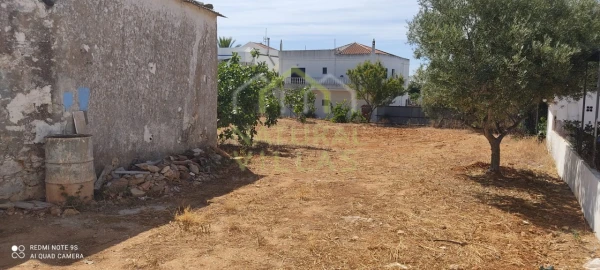 Moradia T3 para Venda em Moncarapacho e Fuseta