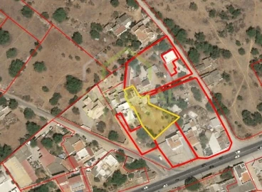 Moradia T3 para Venda em Moncarapacho e Fuseta