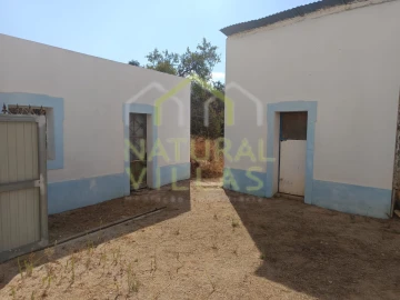 Moradia T3 para Venda em Moncarapacho e Fuseta