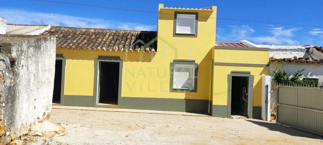 Moradia para Venda em Moncarapacho e Fuseta