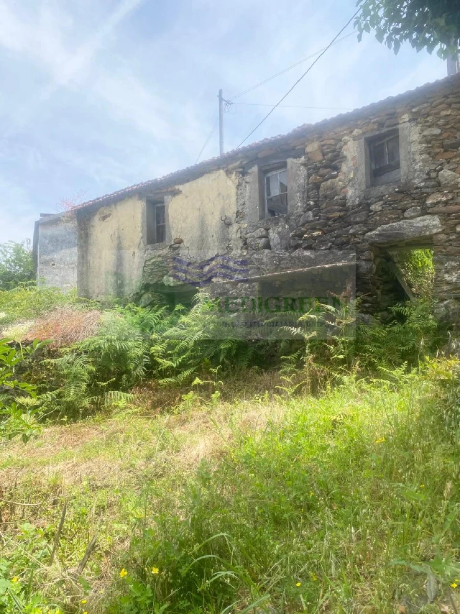 Moradia para Venda em Silva Escura e Dornelas Foto 5