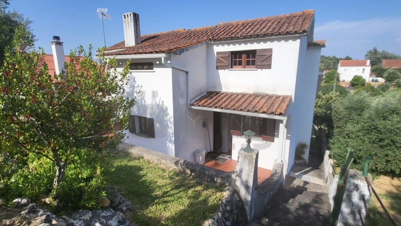 Moradia T3 para Venda em Carregueiros Foto 21