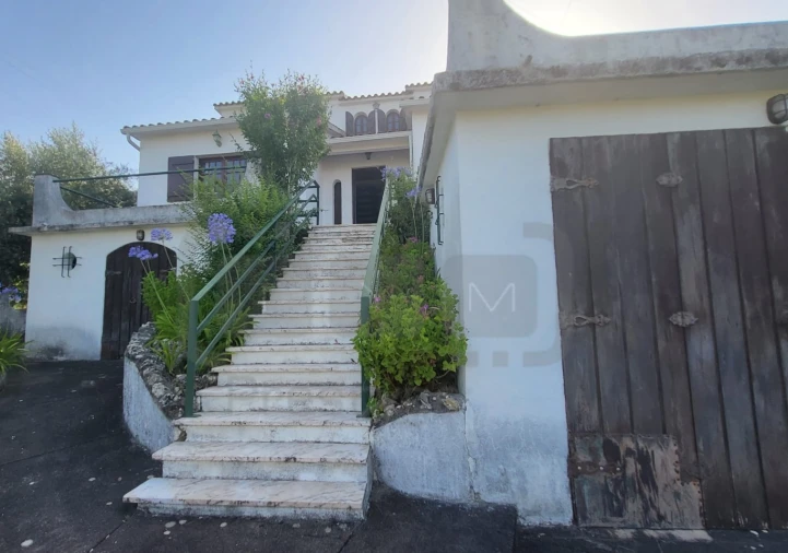 Moradia T3 para Venda em Carregueiros Foto 2