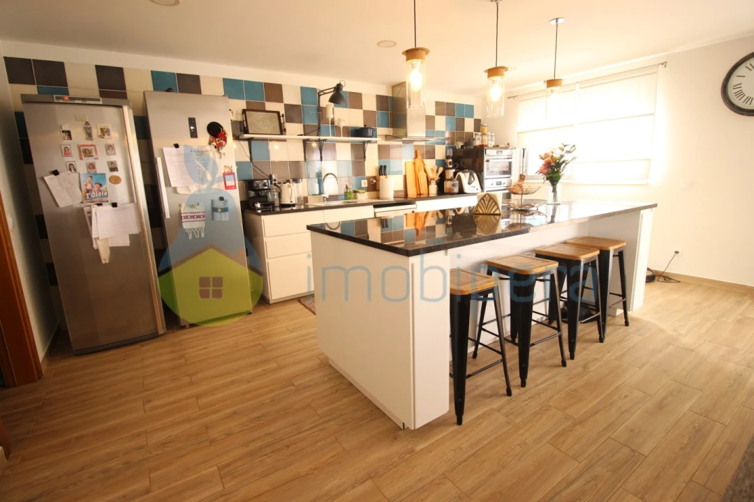 Moradia T3 para Venda em Alcantarilha e Pêra Foto 9