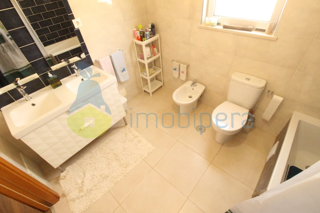 Moradia T3 para Venda em Alcantarilha e Pêra Foto 17