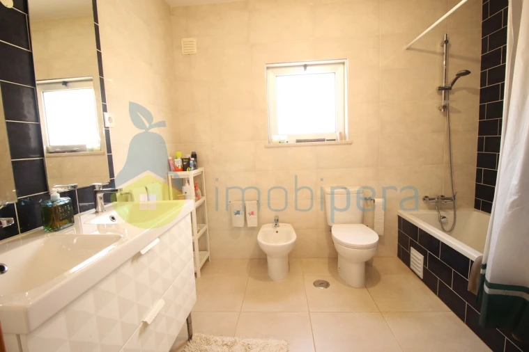 Moradia T3 para Venda em Alcantarilha e Pêra Foto 16