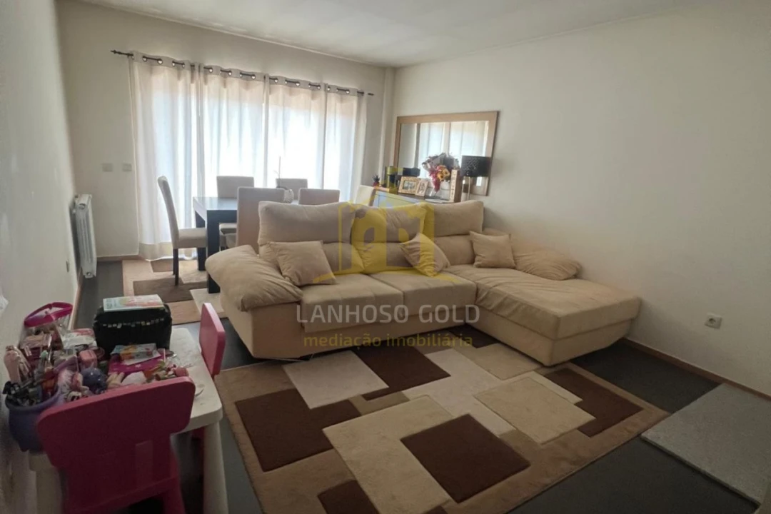 Apartamento T3 para Venda em Salto Foto 2