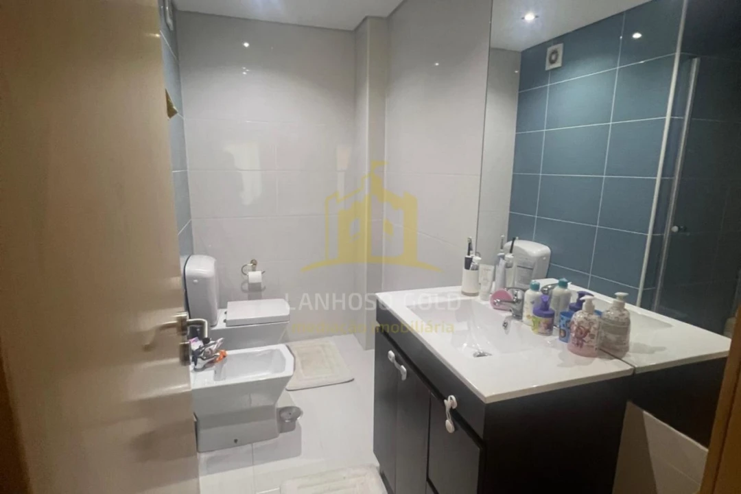 Apartamento T3 para Venda em Salto Foto 17