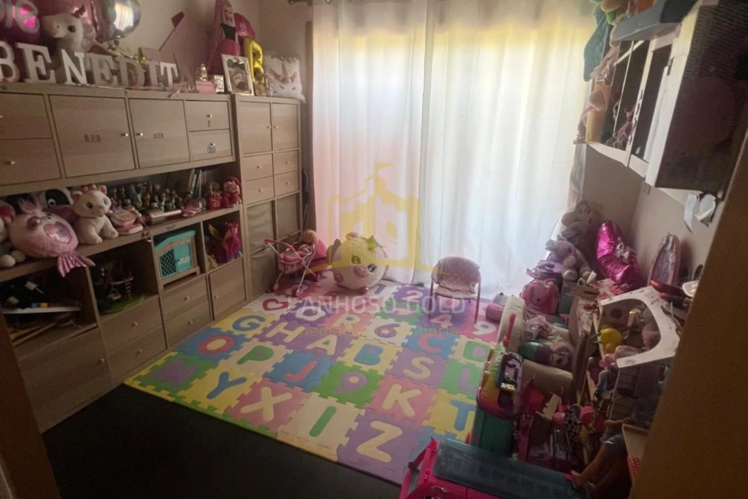 Apartamento T3 para Venda em Salto Foto 22