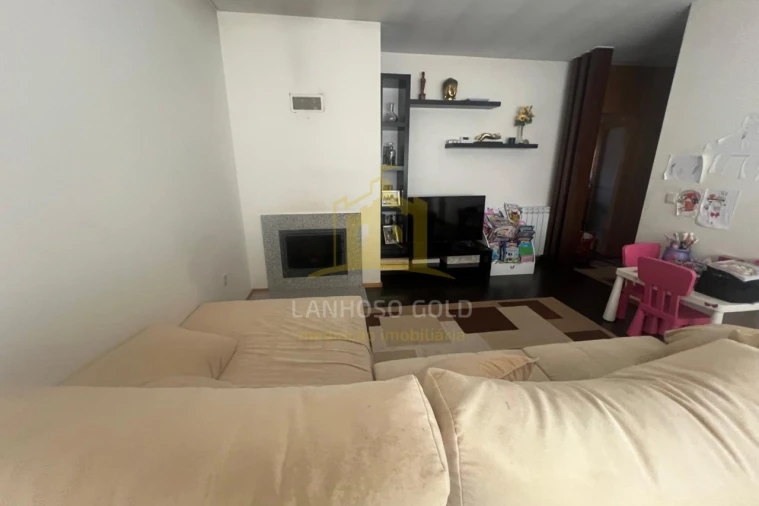 Apartamento T3 para Venda em Salto Foto 8