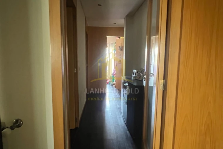 Apartamento T3 para Venda em Salto Foto 12