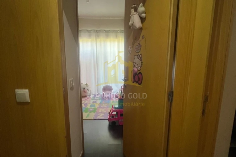 Apartamento T3 para Venda em Salto Foto 21