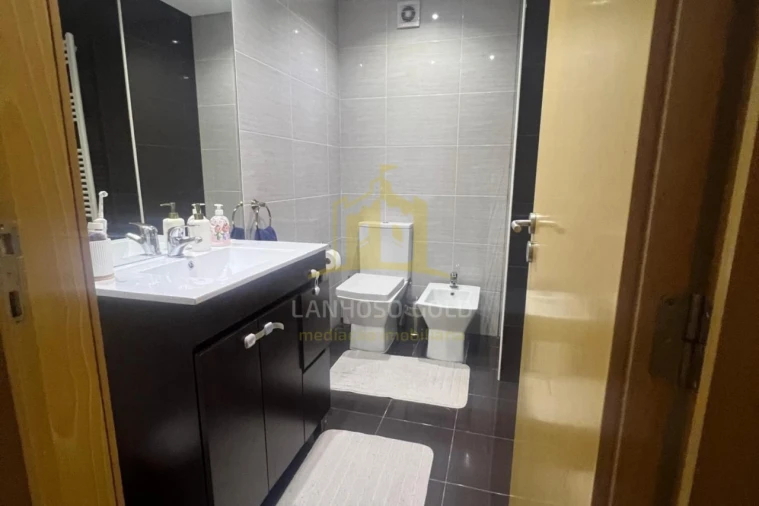 Apartamento T3 para Venda em Salto Foto 23