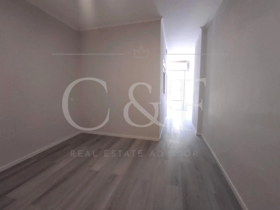 Apartamento T1 para Venda em Queluz e Belas Foto 5