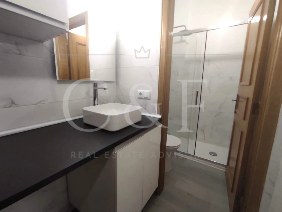 Apartamento T1 para Venda em Queluz e Belas Foto 14