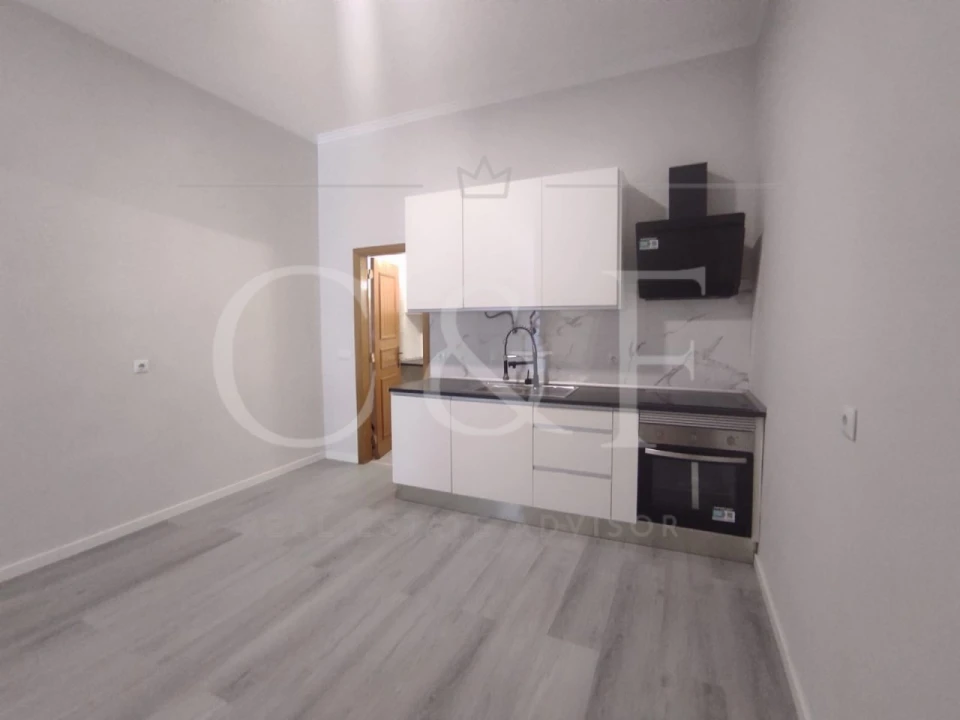 Apartamento T1 para Venda em Queluz e Belas Foto 3