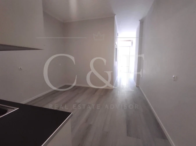 Apartamento T1 para Venda em Queluz e Belas Foto 4