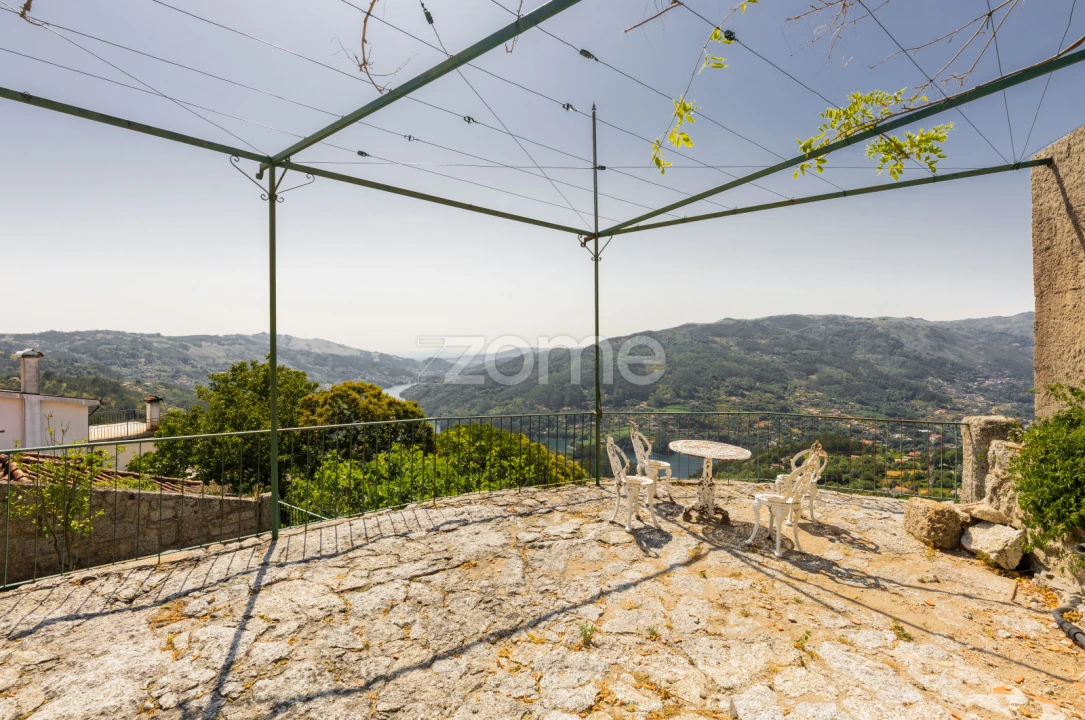 Moradia T6 para Venda em Ventosa e Cova Foto 53