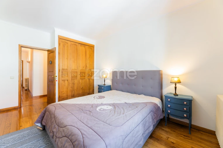 Moradia T6 para Venda em Ventosa e Cova Foto 25