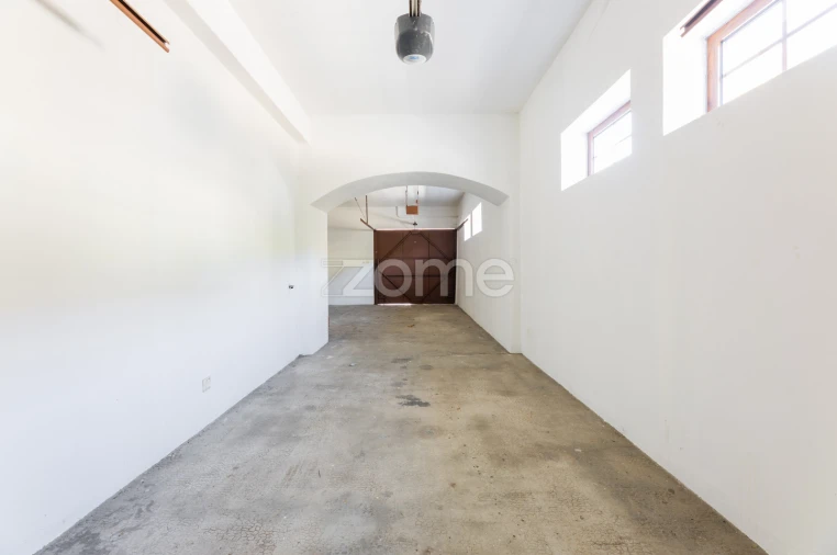 Moradia T6 para Venda em Ventosa e Cova Foto 47