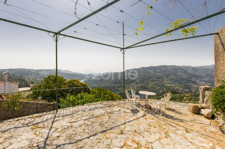 Moradia T6 para Venda em Ventosa e Cova Foto 53