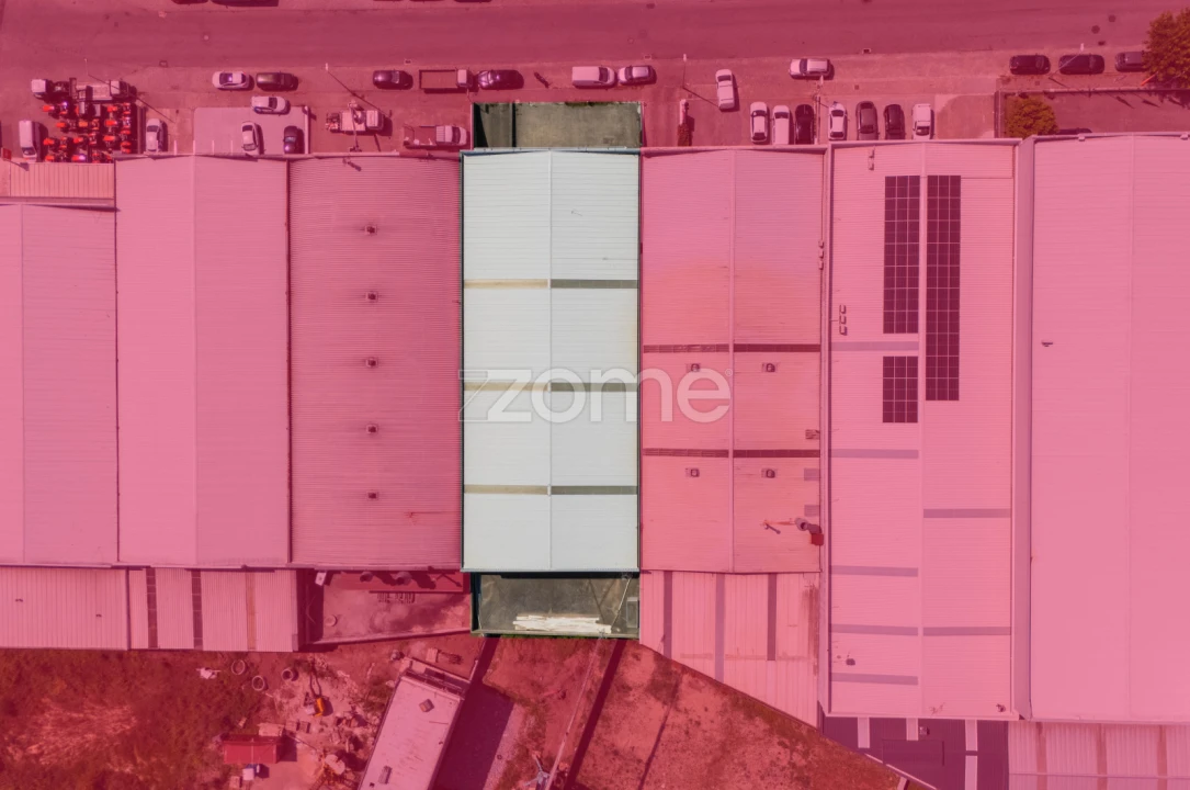 Terreno Comércio / Armazém para Arrendamento em Merelim (São Pedro) e Frossos Foto 2