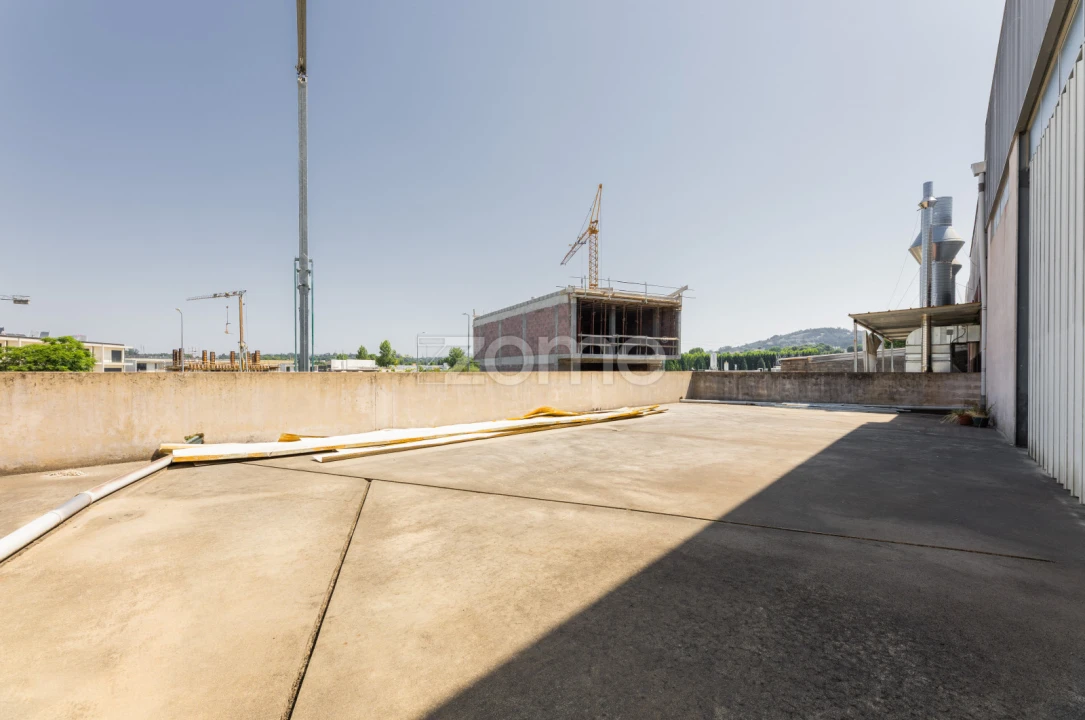 Terreno Comércio / Armazém para Arrendamento em Merelim (São Pedro) e Frossos Foto 19