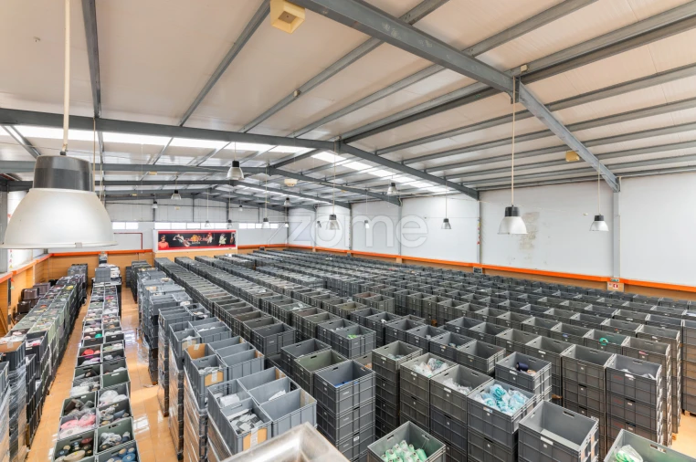 Terreno Comércio / Armazém para Arrendamento em Merelim (São Pedro) e Frossos Foto 4