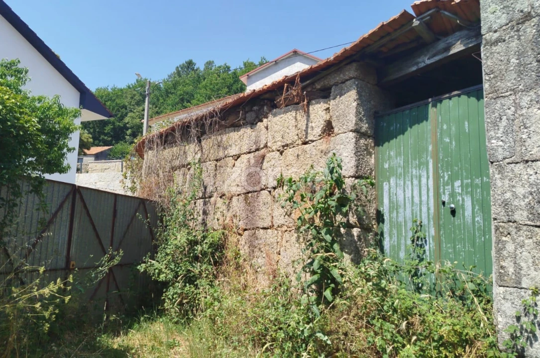Moradia T6 para Venda em Barreiros e Cepões Foto 7