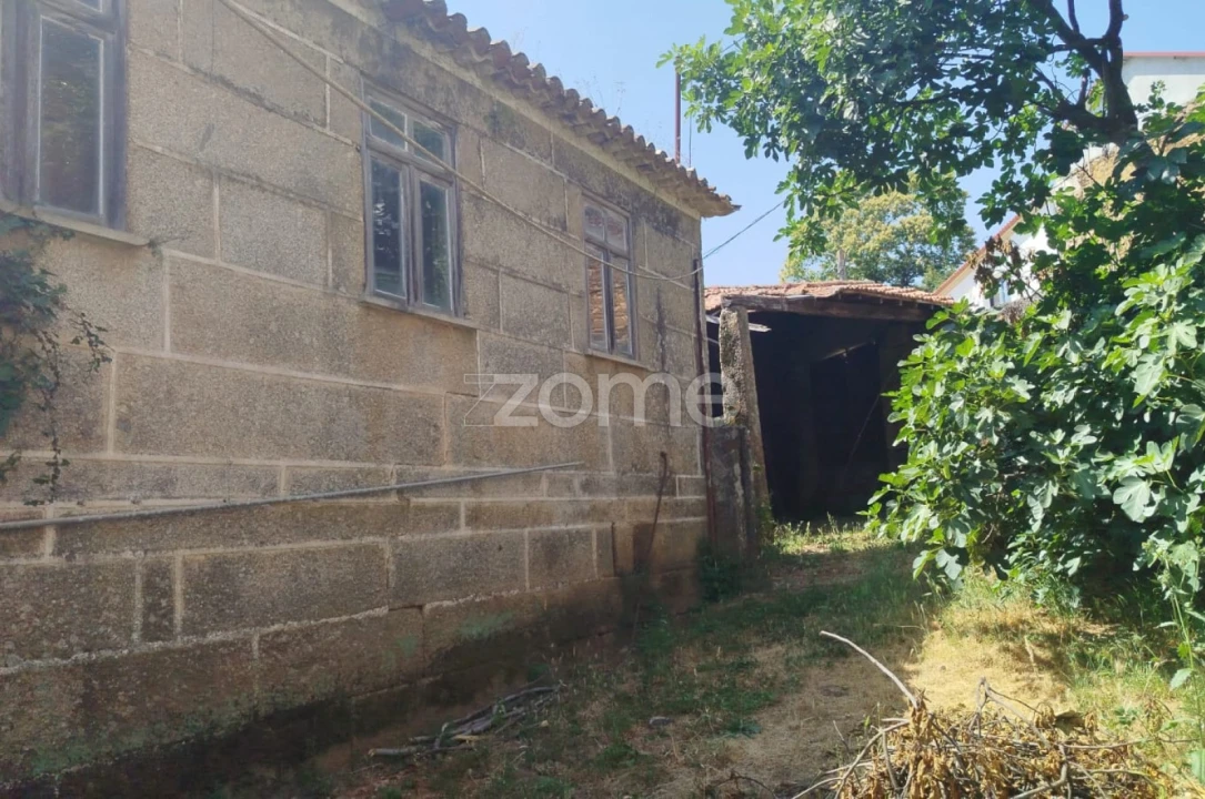 Moradia T6 para Venda em Barreiros e Cepões Foto 2