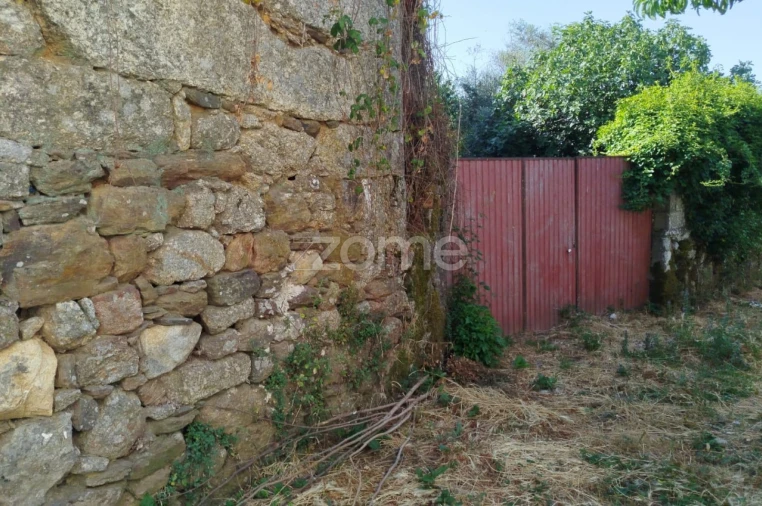 Moradia T6 para Venda em Barreiros e Cepões Foto 13