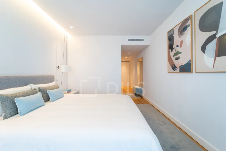 Apartamento T4 para Venda em Canidelo Foto 6