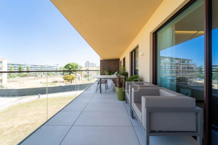 Apartamento T4 para Venda em Canidelo Foto 54