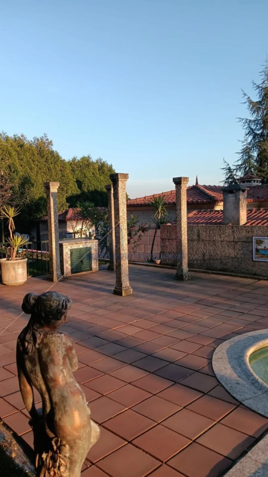 Moradia T4 para Venda em Ribeirão Foto 6