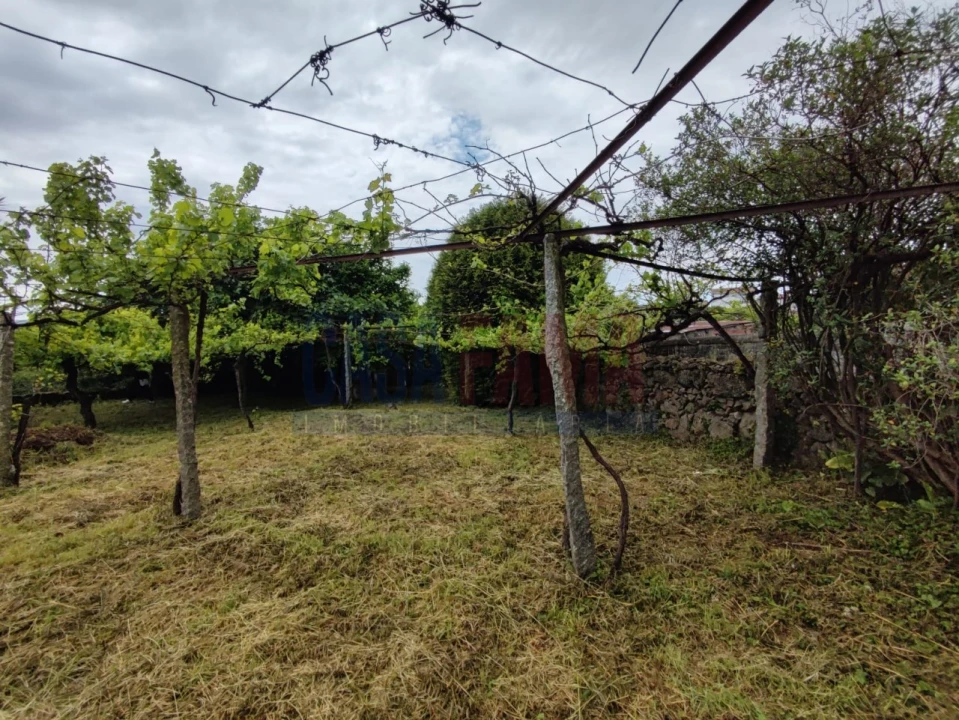 Moradia T2 para Venda em Carreira e Bente Foto 20