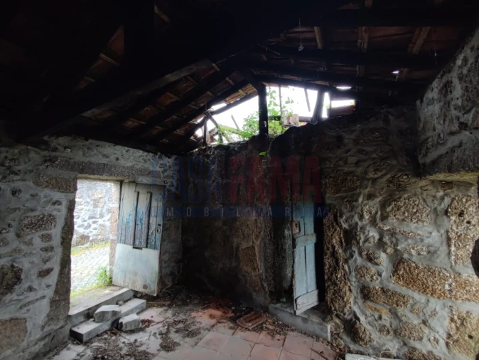 Moradia T2 para Venda em Carreira e Bente Foto 37