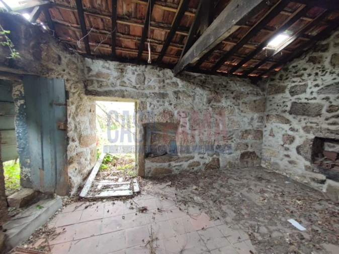 Moradia T2 para Venda em Carreira e Bente Foto 40