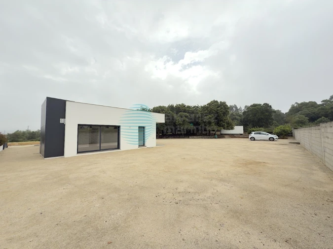 Moradia T3 para Venda em Benedita Foto 35